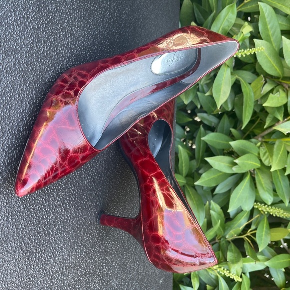 Alfani Step N Flex Heels - Picture 2 of 2